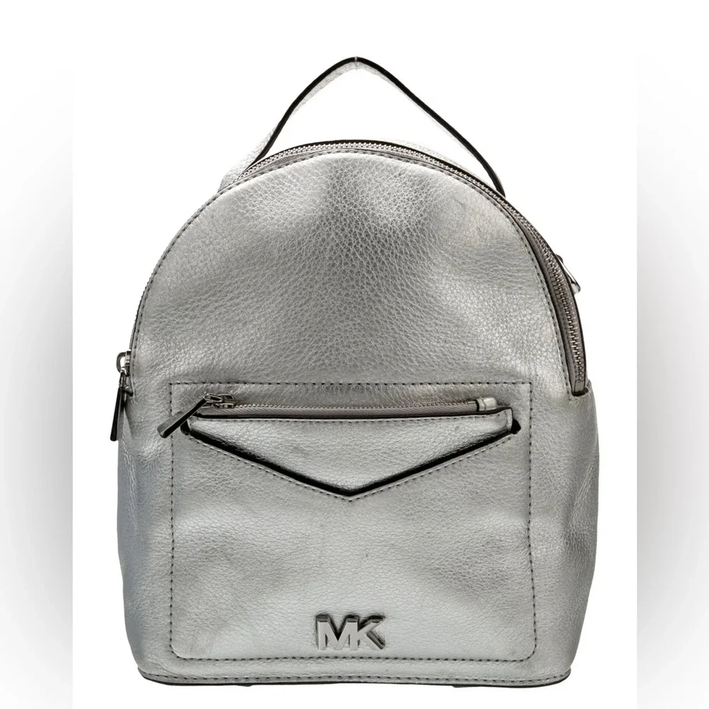 Michael Kors chic compact